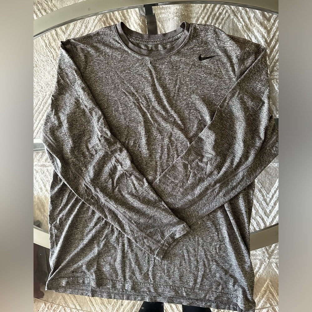 NIKE LONG SLEEVE